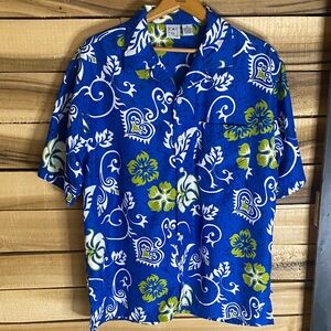 Vintage OP Ocean Pacific Men's Blue Floral Short-Sleeve Button-Up Shirt Medium